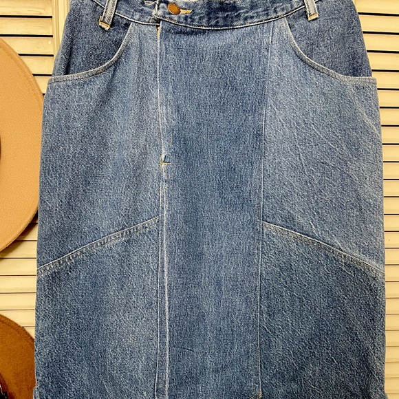 COPY - 70’s Rustler Denim Skirt - Picture 4 of 8